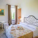 Frühstückspension Villa Pallavicini B&B Serravalle Scrivia